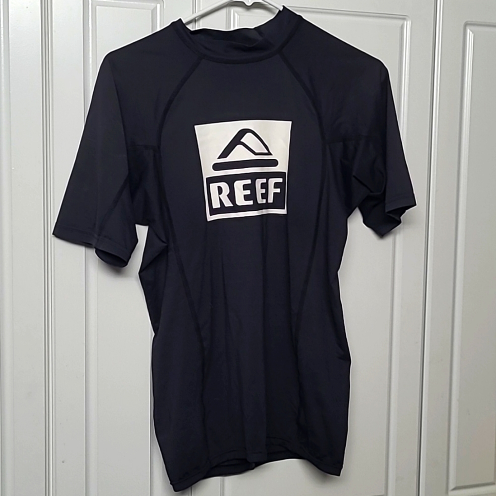 Water shirt from Reef - in great condition
